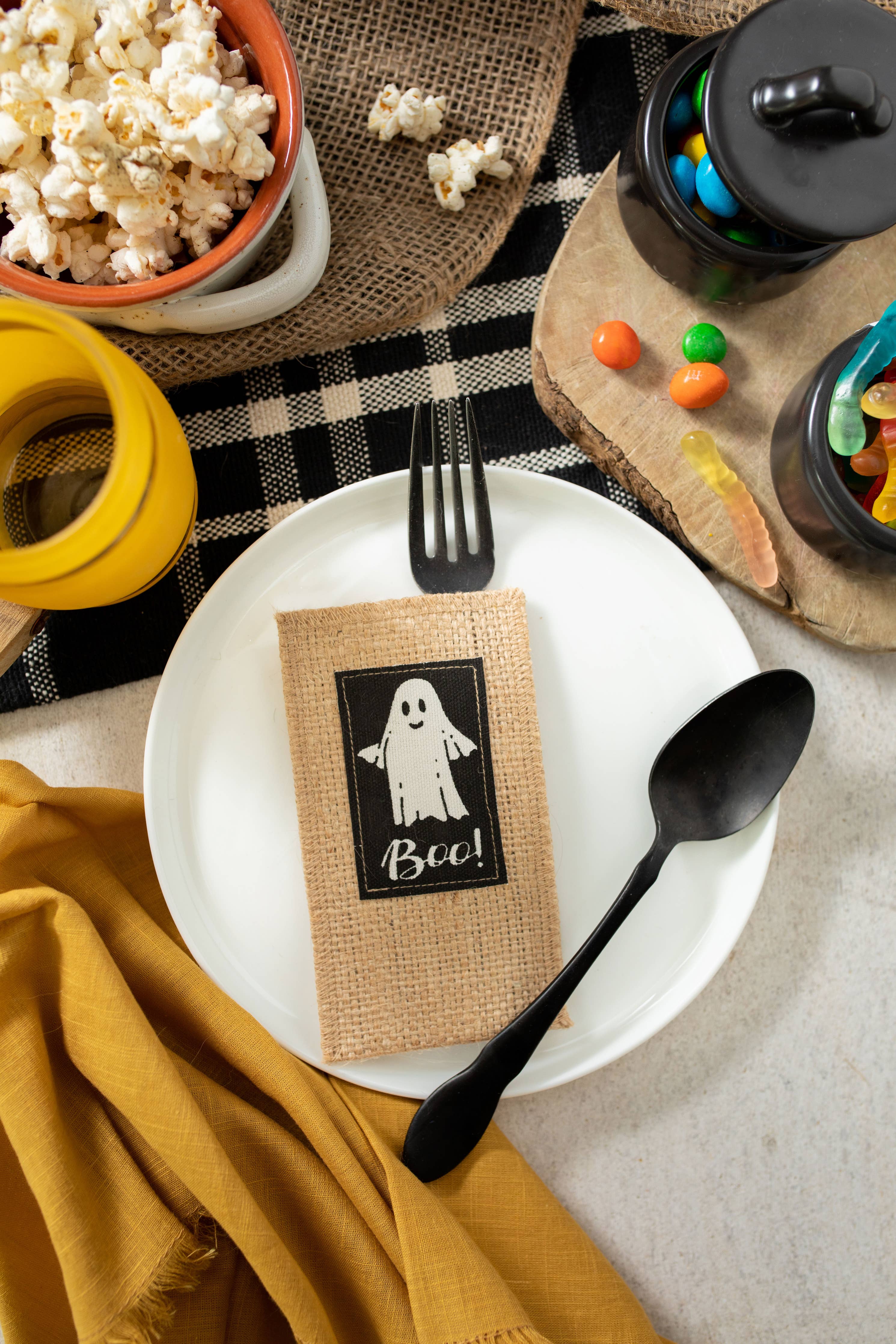 Ghost l Set of 8